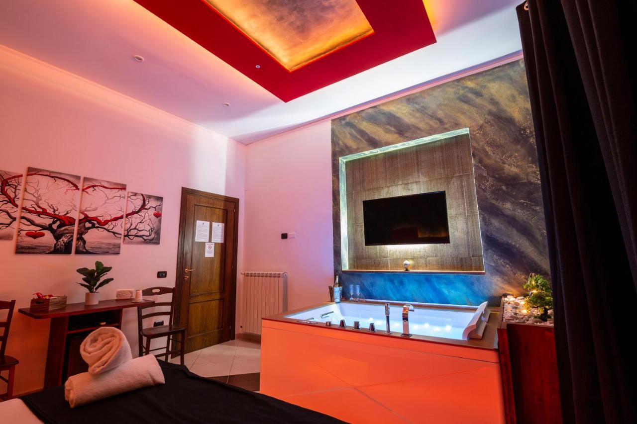 Luxury Pompei