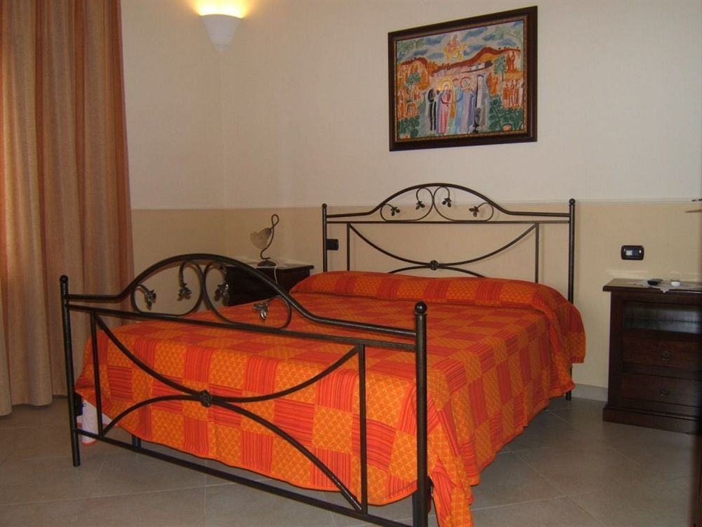 Luxury * Pompei